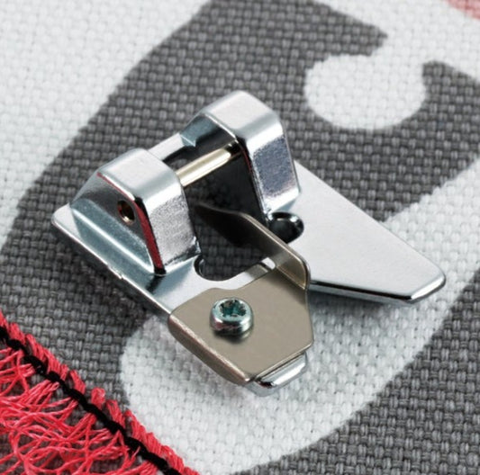 ब्रदर फ्रिंज फ़ुट सभी मॉडलों के लिए उपयुक्त है