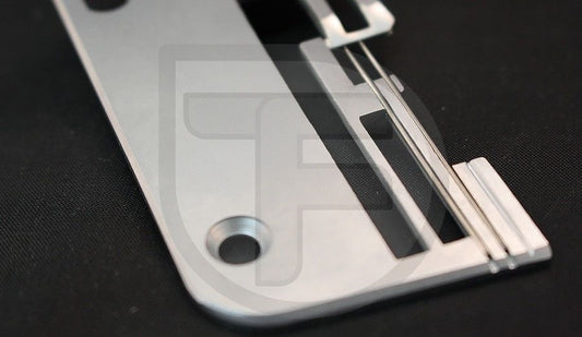 JANOME OVERLOCKER NEEDLE PLATE (788601000)